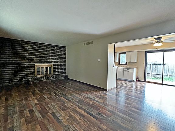 5th image of 3200 A Nutmeg Ln