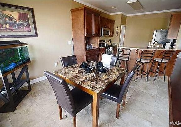 4th image of 3916 Joshua Cir