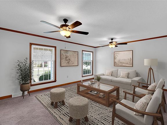 5th image of 2114 Karen Ln