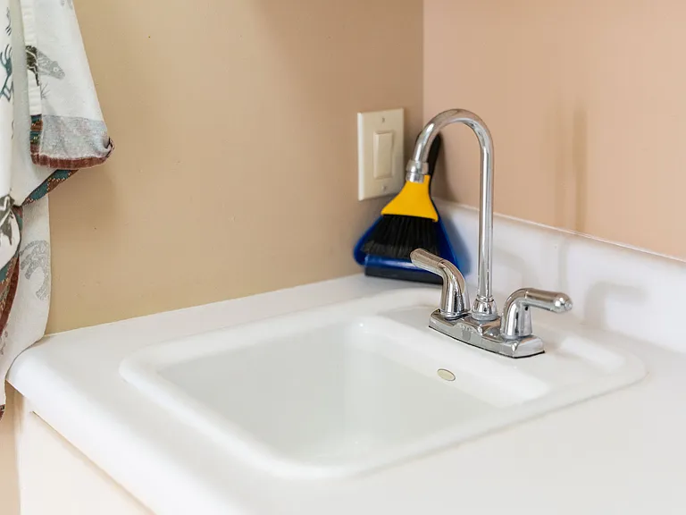 19 E Johnson St #4 — Photo 33