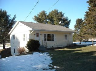 1265 Stagecoach Rd, Stowe, VT 05672