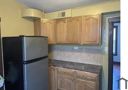 5611 W Le Moyne St — Photo 5