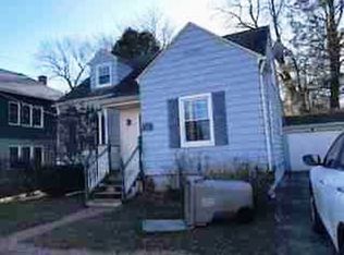 39 Upson St, Bristol, CT 06010