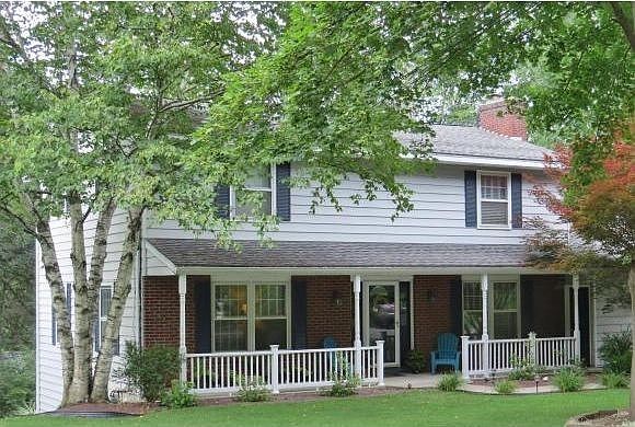 For Sale: 2313 Acorn Dr, Vestal, NY 13850