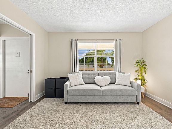 5th image of 1121 CACTUS Terrace #203