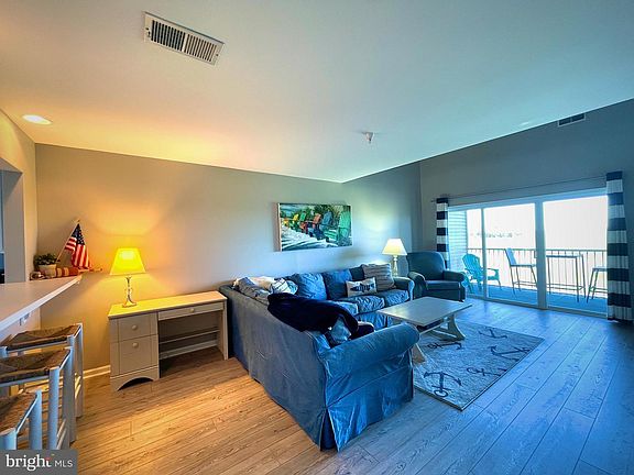 4th image of 37434 Pettinaro Dr Unit 4705