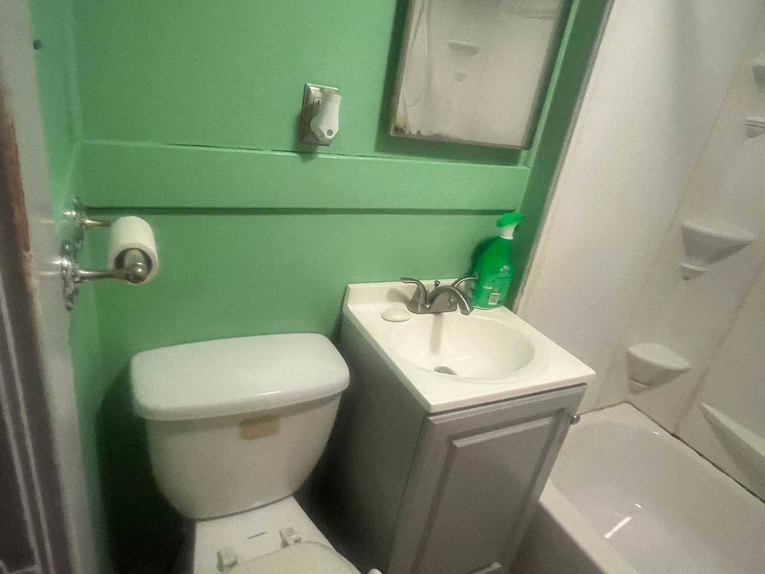 3 bed, 1050 sqft, $1,425 — Photo 3