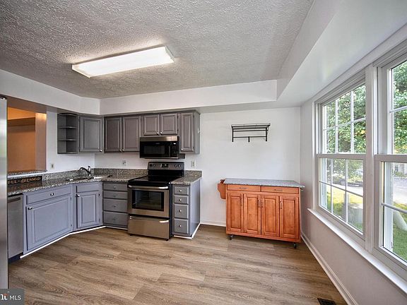 4th image of 4326 Gilmer Ct
