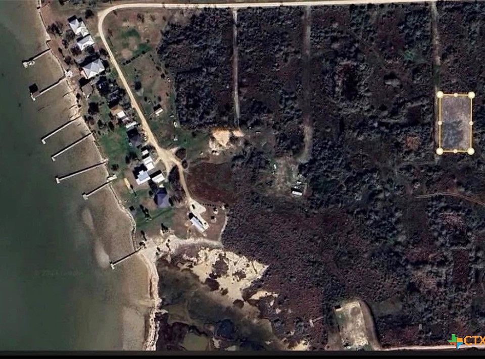 1st image of 10th St