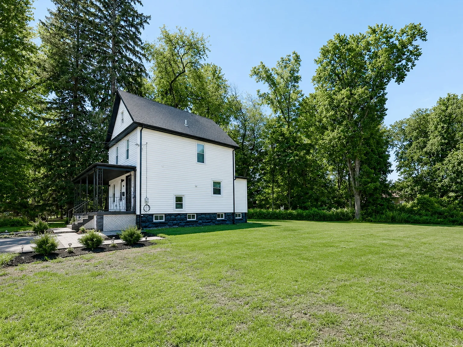 3 bed, 2.5 bath, $4,750 — Photo 3