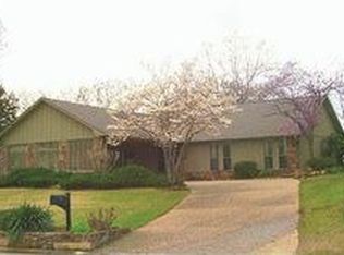 22 Kensington Dr, Conway, AR 72034