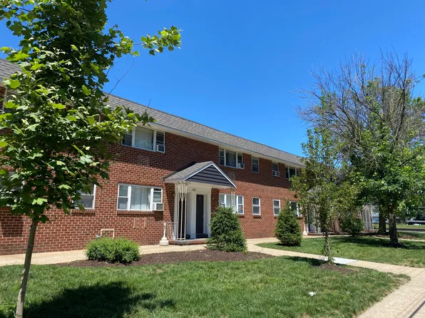 Maple Grove Apartments