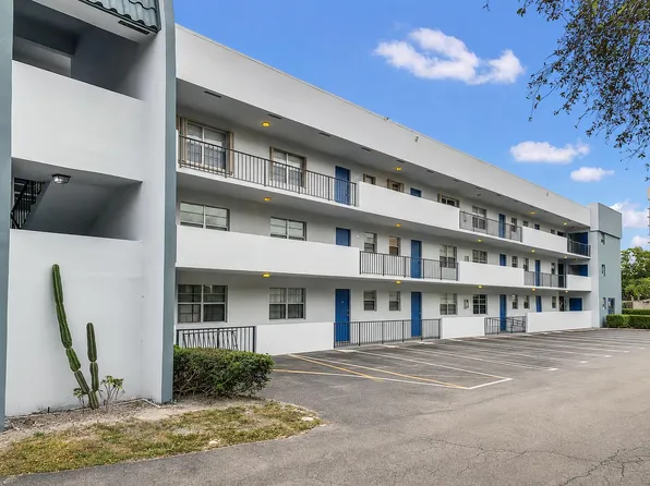 1630 EMBASSY Drive #309, West Palm Beach, FL 33401