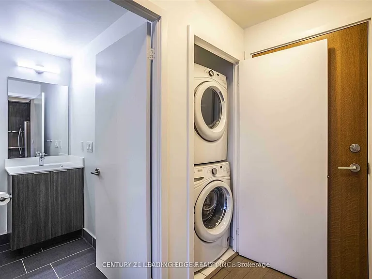 30 Shore Breeze Dr #2614 — Photo 10
