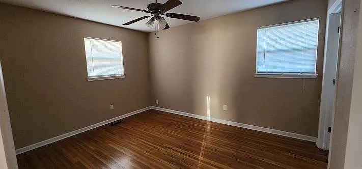 5608 Marion St — Photo 7