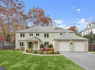 8512 Burning Tree Rd, Bethesda, MD 20817