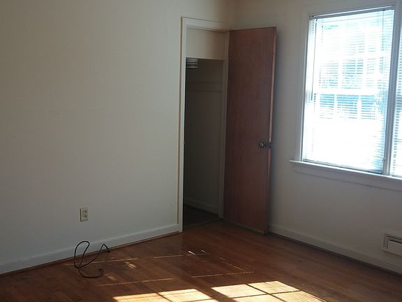 5th image of 5303 W Franklin St #1