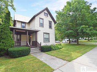 63 S Portage St, Westfield, NY 14787