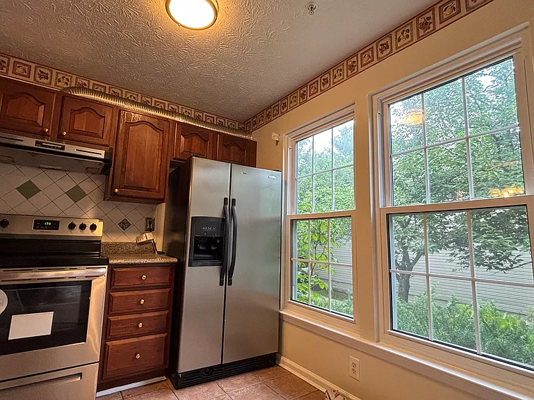 8879 Papillon Dr — Photo 11
