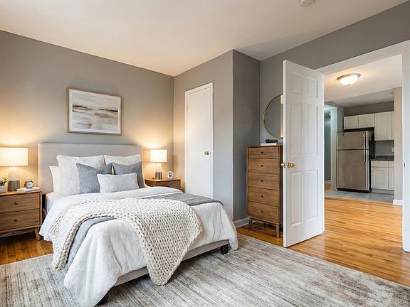 5th image of 308 W 151st St #22