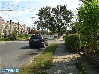 2nd image of 1608 Longshore Ave