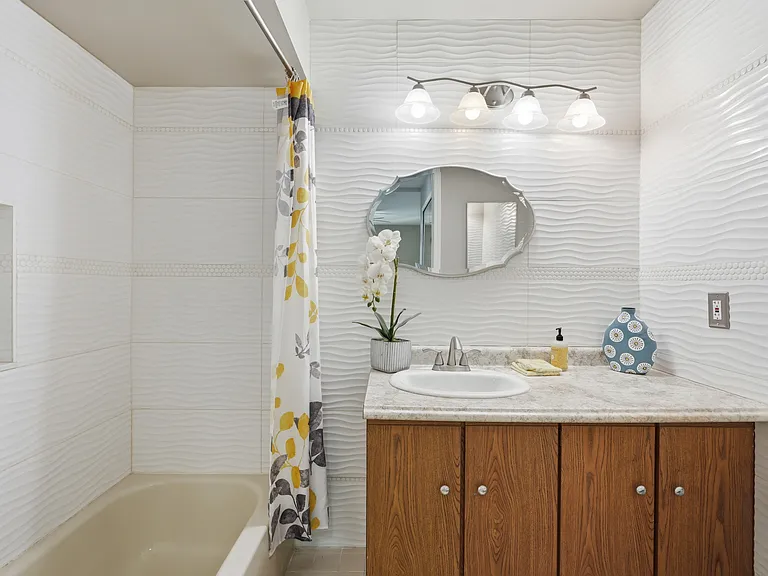 408 Country Club Dr — Photo 11