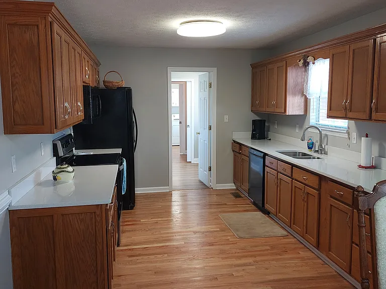 30 Valley Breeze Dr — Photo 19