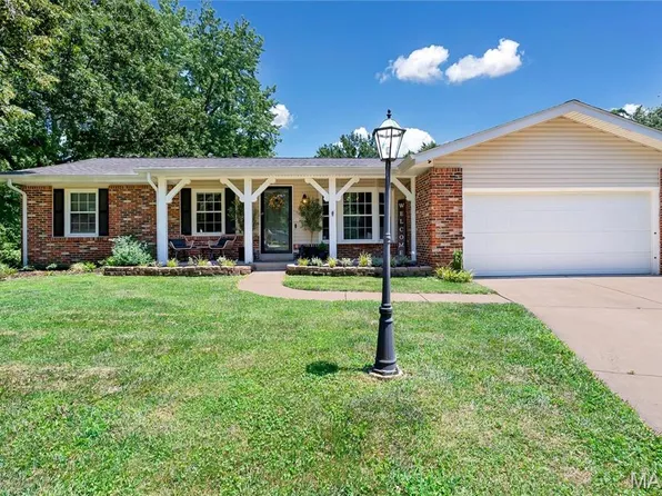 2516 Denlo Ct, Fenton, MO 63026