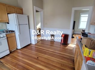 204 Fellsway W #3S, Medford, MA 02155