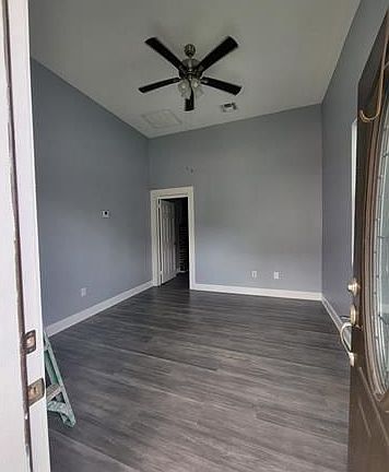 3rd image of 2906 General Taylor St