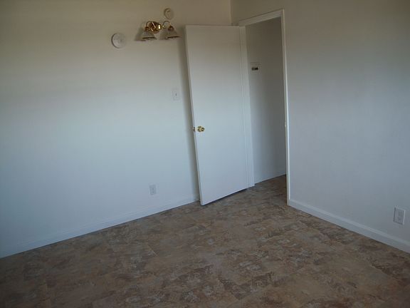 5th image of 11421 S Normandie Ave APT 9