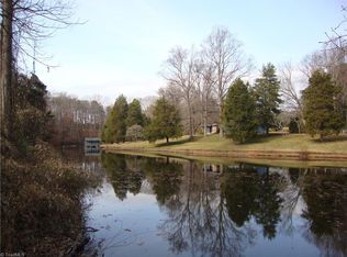 2408A/2332R1 Oak Ridge Rd, Oak Ridge, NC 27310