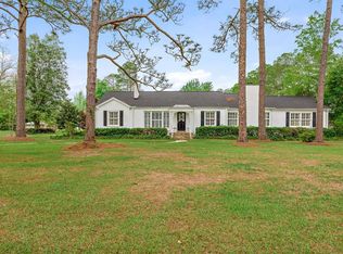 401 N Trinity St, Geneva, AL 36340