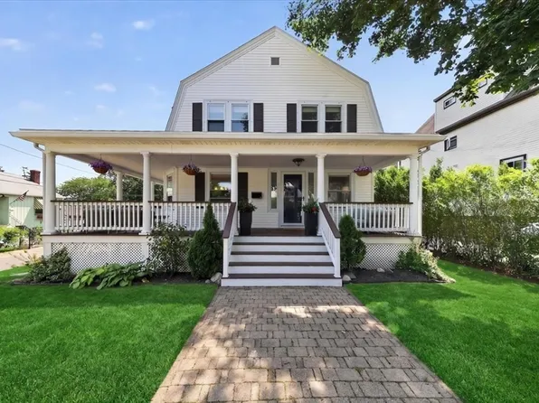 93 Sachem St, Quincy, MA 02170