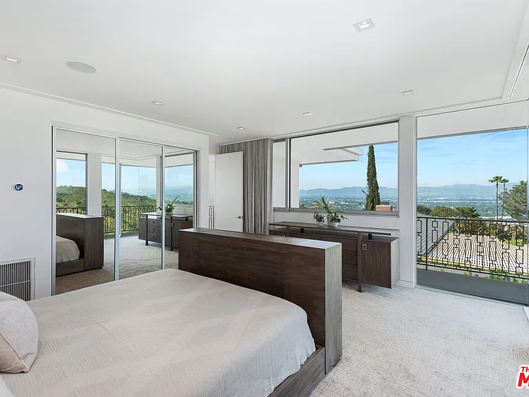 3642 Beverly Ridge Dr — Photo 37