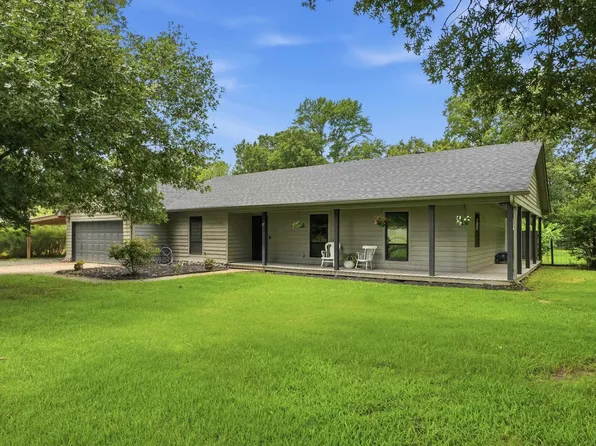27 Darrell St, Vilonia, AR 72173