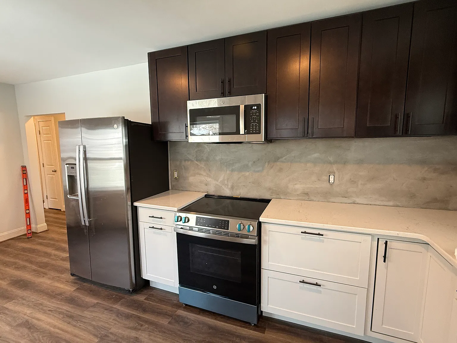 3 bed, 1800 sqft, $2,800 — Photo 3