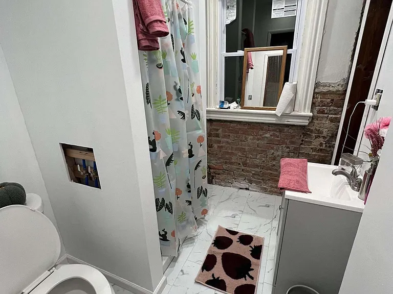 1823 W Linden St #2 — Photo 3