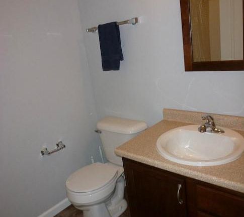 2nd image of 46860 Dutch Ln #A