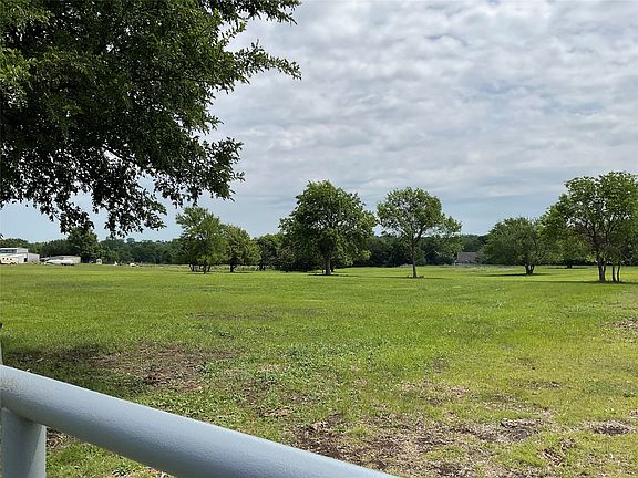 4th image of 1149 County Road 4642