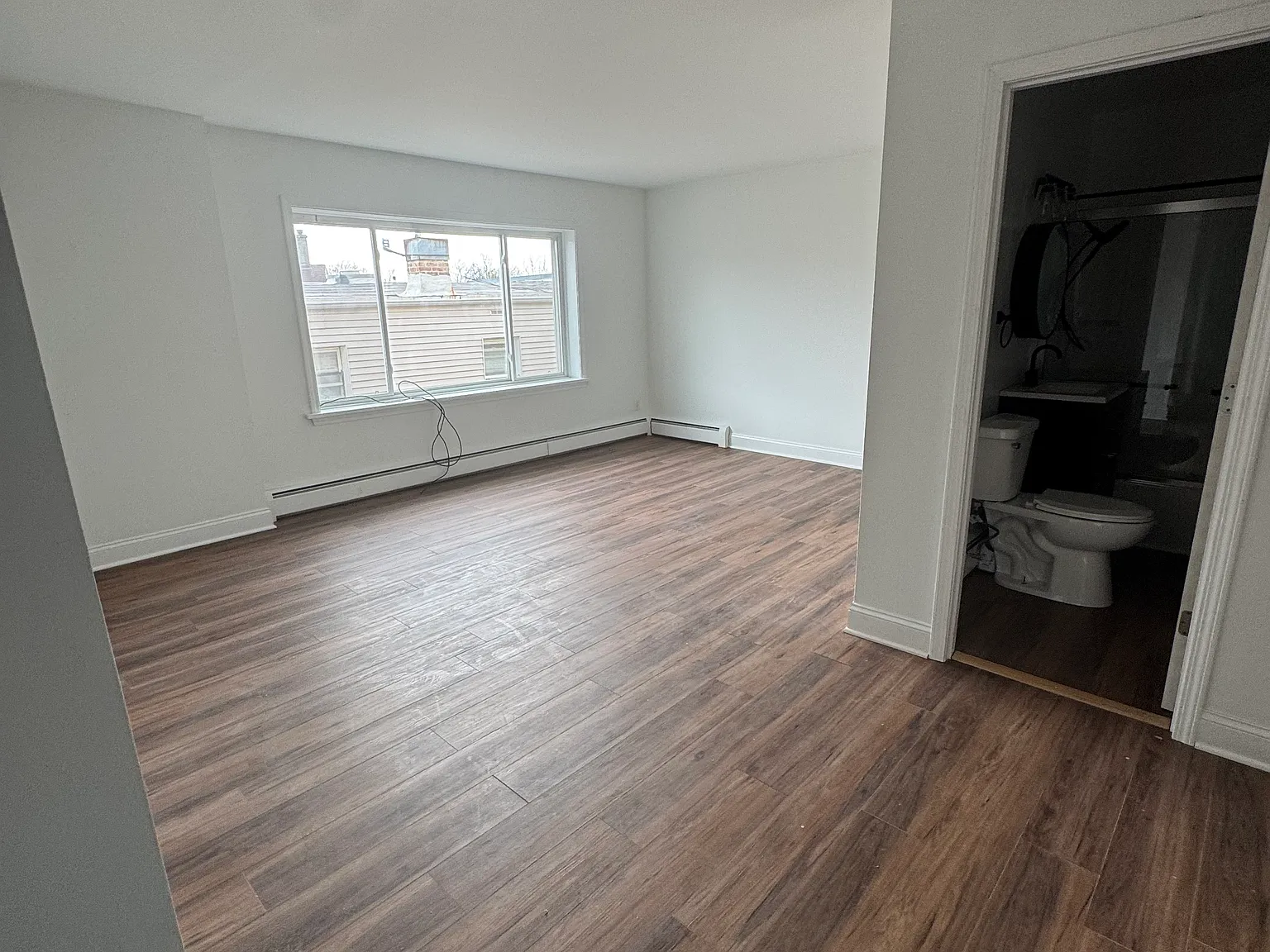 2 bed, 750 sqft, $1,500 — Photo 3