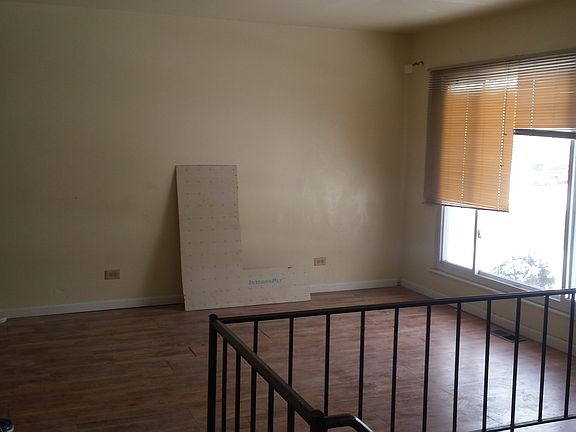 2nd image of 2844 Nichols Ave