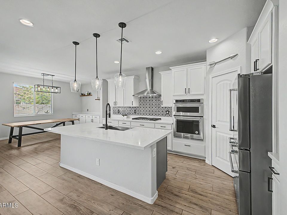1st image of 13354 W BRILES Road