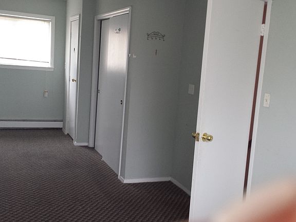 3rd image of 345 Litchfield Ave #2