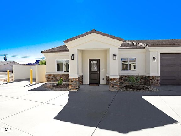 2nd image of 2860 Jamaica Blvd S #11