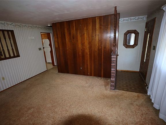 3rd image of 123 Eckstein Rd