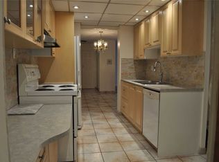 55 Huntingdale Blvd #1904, Toronto, ON M1W2N9