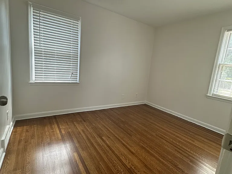 1589 Wheaton St — Photo 8