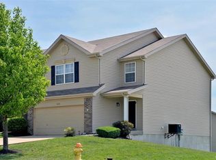 5610 Wavecrest Cir, Cottleville, MO 63304
