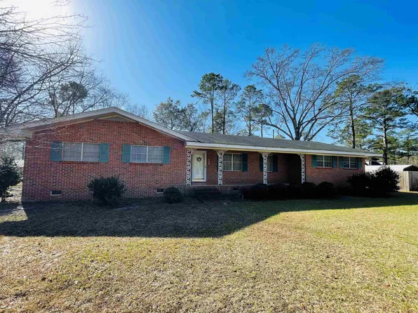 702 E Ida Ave, Opp, AL 36467